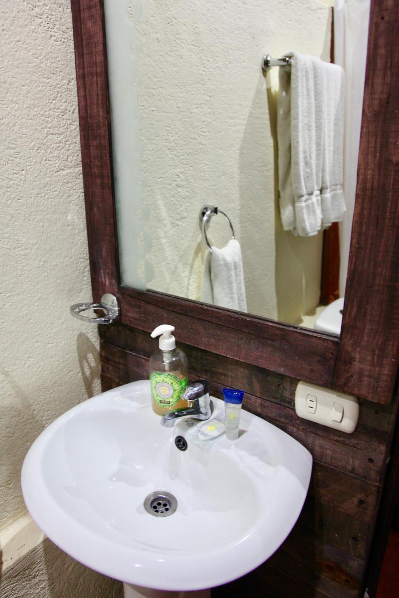 Hostal Antigueeno Antigua Kültér fotó