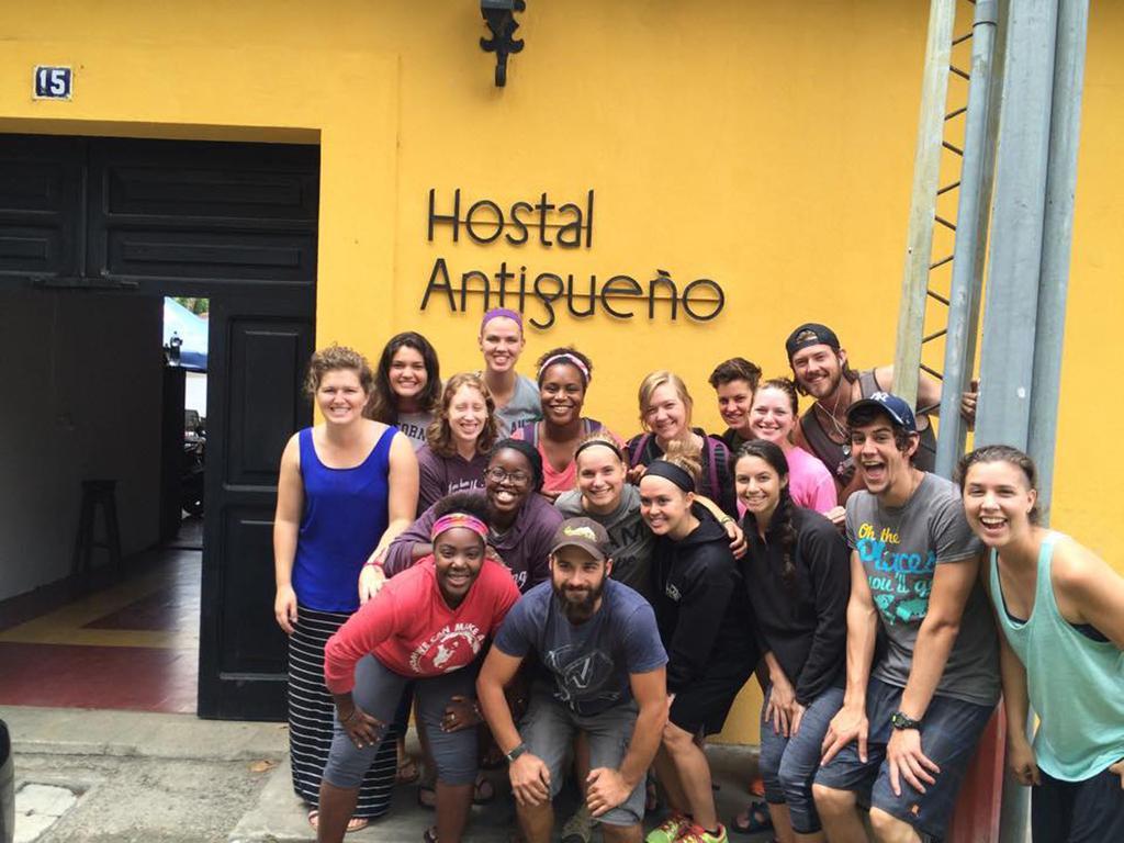 Hostal Antigueeno Antigua Kültér fotó
